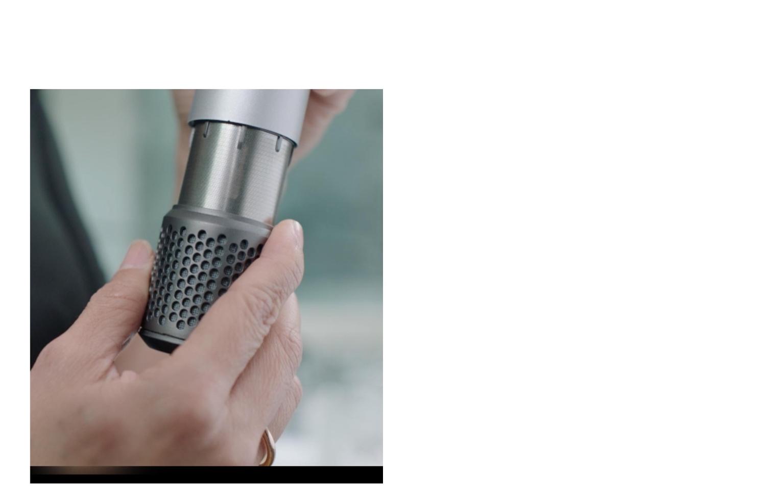 Photo de près pour voir le filtre du sèche cheveux Dyson Supersonic édition professionnelle